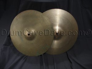 14" Zildjian Hollow Logo New Beat Hi Hat cymbals