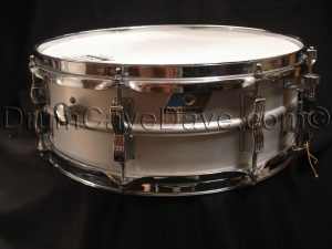 Vintage Ludwig LM404 Acrolite snare drum