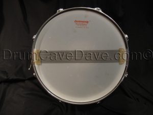 Vintage 1980s Ludwig Acrolite LM404 snare drum
