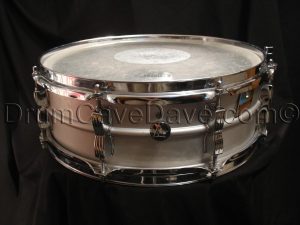 Vintage 1980s Ludwig Acrolite LM404 snare drum