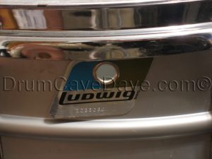 Vintage 1980s Ludwig Acrolite LM404 snare drum