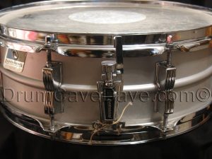 Vintage 1980s Ludwig Acrolite LM404 snare drum