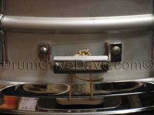 Vintage 1980s Ludwig Acrolite LM404 snare drum