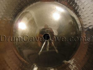20 Zildjian A Custom Medium Ride Cymbal SKU: A20519 UPC 993270572790 EAN-13 0993270572790