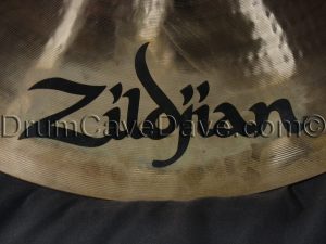 20 Zildjian A Custom Medium Ride Cymbal SKU: A20519 UPC 993270572790 EAN-13 0993270572790