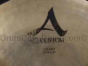 17 Zildjian A Custom Crash Cymbal - Cracked UPC 210000046995  SKU: A20515