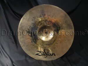 20 Zildjian A Custom Crash Cymbal Cracked UPC 642386190168 SKU A20588