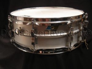 Vintage Ludwig LM404 Acrolite snare drum