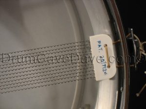 Vintage Ludwig LM404 Acrolite snare drum