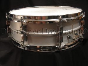 Vintage Ludwig LM404 Acrolite snare drum