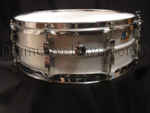 Vintage Ludwig LM404 Acrolite snare drum
